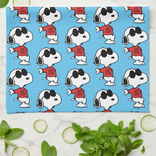 Linge De Cuisine Snoopy "Joe Cool" debout (Plié)