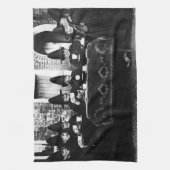 Linge De Cuisine Sorcières galloises ayant du thé à la crème (Vertical)