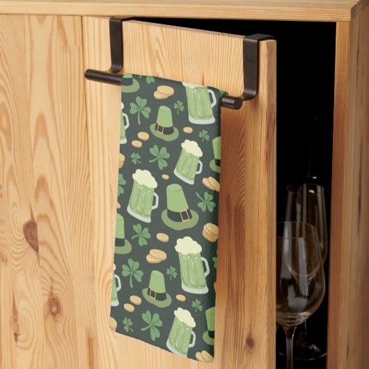 Linge De Cuisine St Patricks Day Pattern Dark Green Cheers Shamrock (Pliage en tiers)