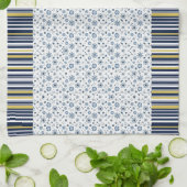 Linge De Cuisine Style Rustique : Rayures Douces avec Accents Flora (Plié)