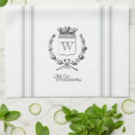 Linge De Cuisine Style Vintage gris sac français avec nom personnal<br><div class="desc">Des graphismes gravés en français vintage et des bandes de ruban gris pâle viennent compléter votre décor de cuisine de campagne française avec cette serviette personnalisée en laine gaufre. N'oubliez pas la touche finale de personnalisation avec votre monogramme et votre nom de famille.</div>