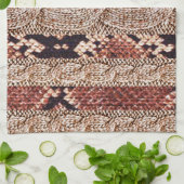 Linge De Cuisine Texture de vêtement, motif de serpent géométrique. (Plié)