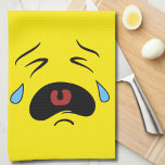 Linge De Cuisine Triste Pleurage Visage Emoji Drôle<br><div class="desc">Ce triste petit visage d'émoticônes est en train de passer une mauvaise journée. Face en pleurant avec un arrière - plan jaune vif. Triste Pleure Face Emoji Drôle serviette de cuisine.</div>