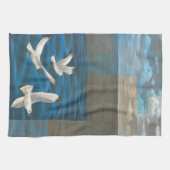 Linge De Cuisine Trois mouettes blanches volent au-dessus de l'eau (Horizontal)