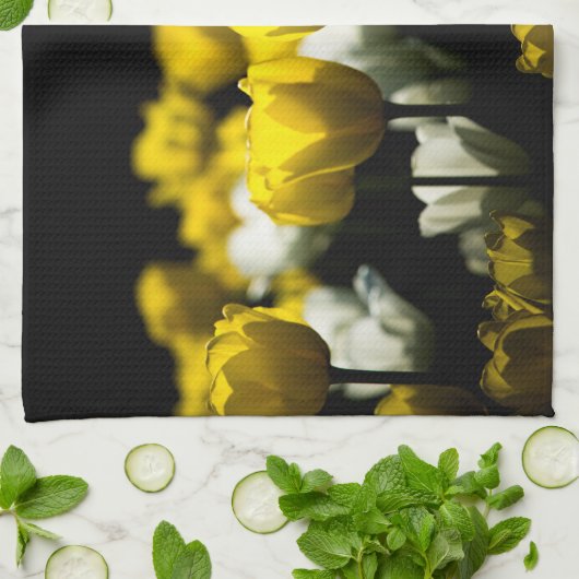 Linge De Cuisine Tulipes Jaune Et Blanc (Plié)