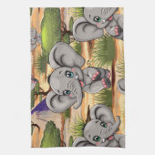 Linge De Cuisine Un bébé éléphant qui sonne heureux dans la savane (Vertical)