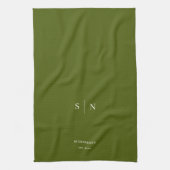 Linge De Cuisine Vert olive | Monogramme noir et date (Vertical)