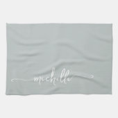 Linge De Cuisine Vert Sauge Monogramme Nom Calligraphie Script (Horizontal)