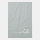 Linge De Cuisine Vert sauge Monogramme Nom Calligraphie Script Or (Vertical)