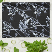 Linge De Cuisine Vignes argentées bleues de fleur sur le noir (Plié)