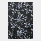 Linge De Cuisine Vignes argentées bleues de fleur sur le noir (Vertical)