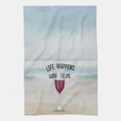 Linge De Cuisine Vin Rouge Sur L'Arrière - plan Océan (Vertical)