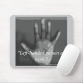 "linkshandige persoon op het werk." muismat (Met muis)