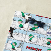 Linus bouwt een sneeuwpop strandlaken (In situ)