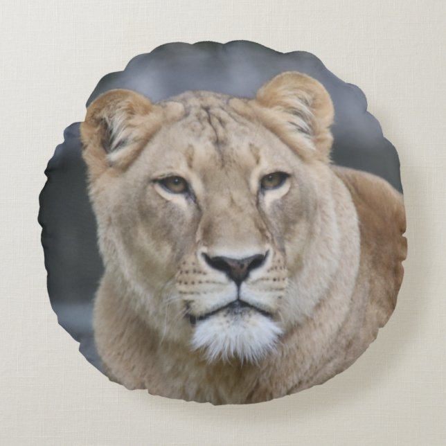 Lion 004 rond kussen (Voorkant)