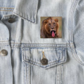 Lion 2 vierkante button 5,1 cm (In situ)