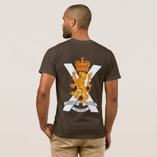 LION CROSS T-SHIRT (Achterkant volledig)