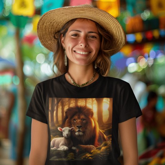 LION ET T-SHIRTS CHRÉTIENS DE L'AGNEAU