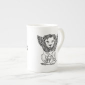 Lion & Lam Bone China Mok (Voorkant rechts)