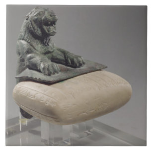 Lion met een Hurrian foundation tablet, c.2150 B Tegeltje