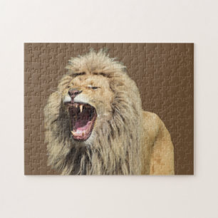 Lion met hoge spanning legpuzzel
