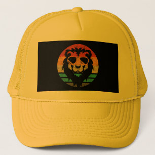 Lion Retro Style Trucker Pet
