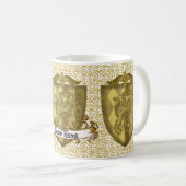 Lion Shield Family Crest Surnom mug (Devant droit)
