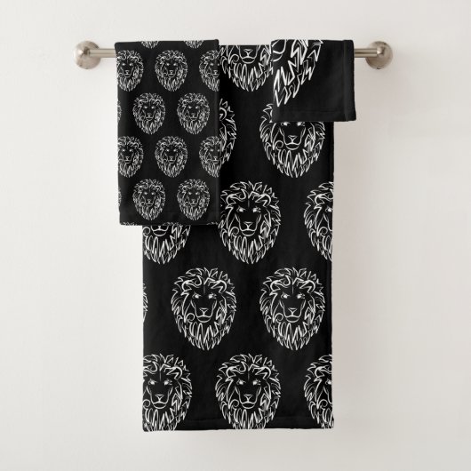 Lion tribal noir et blanc (En situation)
