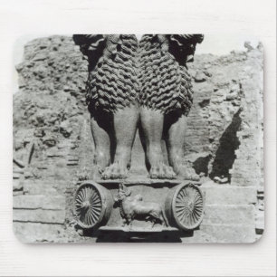 Lionkapitaal van de pijler van keizer Ashoka Muismat