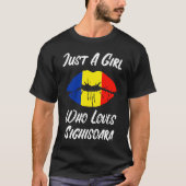 Lips and Mouth Love Romania Flag Sighisoara T-shirt (Voorkant)