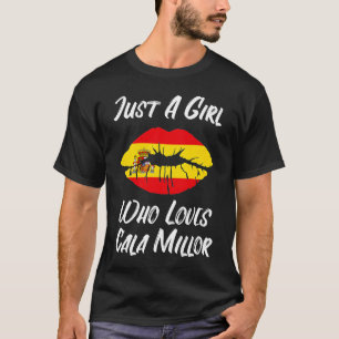 Lips Mouth Love Spaanse vlag Cala Millor T-shirt