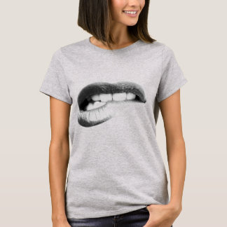 Lips Teeth Bite T-shirt