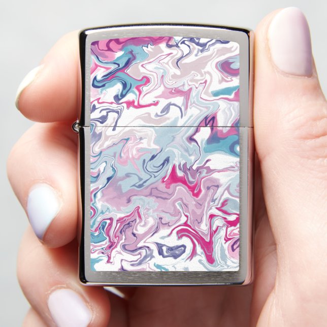Liquid Acrylic Fluid Art Zippo® aansteker – Abstra (In Hand)