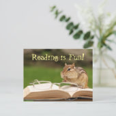 Lire est amusant ! Carte postale Chipmunk (Debout devant)