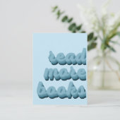 Lire plus Livres en Bleu Art Imprimer carte postal (Debout devant)