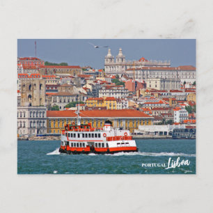 Lissabon skyline met oude veerboot op de Taag Briefkaart