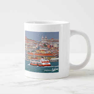 Lissabon skyline met oude veerboot op de Taag Extra Grote Beker