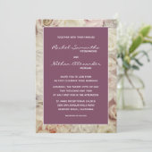 Lit de Roses & Amaranth Pink Wedding Invitations (Debout devant)