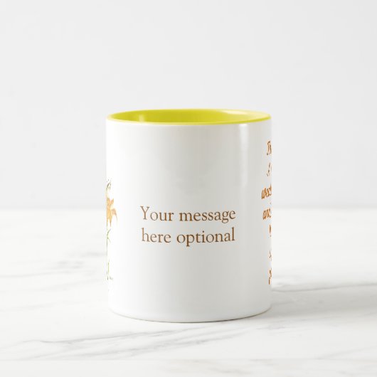 Lit de tigre jaune et marron avec Mug (Centre)