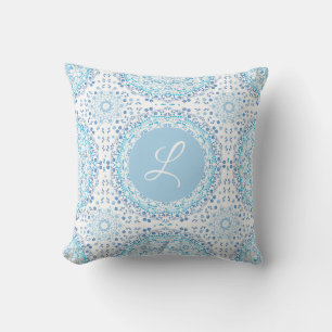 Lite Blue Mandala Decoratieve kussen met monogram