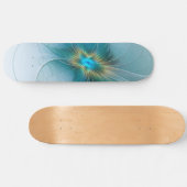 Little Beauty Modern Blue Gold Fractal Art Flower Skateboard (Horizontaal)