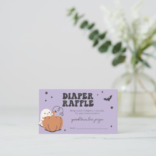 Little Boo est presque due Diaper Carte Raffle (Debout devant)