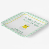 Little Chick To Hatch Gender Neutral Baby Shower Papieren Bordje (Gebogen)