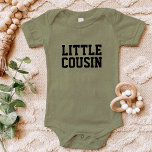 Little Cousin | Famille d'enfants correspondant<br><div class="desc">Vêtements imprimés personnalisés avec le graphique "Little Cousin" ou tout autre texte personnalisé. Utilisez les outils de conception pour modifier les polices de texte et les couleurs ou ajouter vos propres photos pour créer un modèle de t-shirt personnalisé. Faites votre choix parmi une grande variété de t-shirts, de débardeurs et...</div>