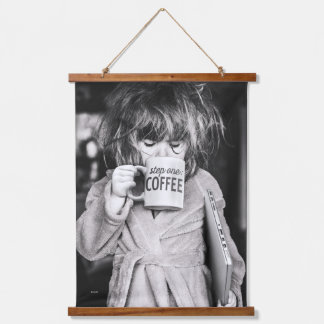 Little Girl Drink koffie Hangend Wandkleed