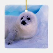 Little Harp Seal Pup bekleed in Snowflakes Keramisch Ornament (Achterkant)