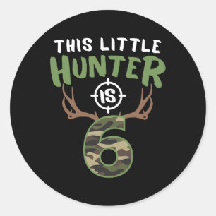 Little Hunter is 6 Verjaardagsjongens 6e Verjaarda Ronde Sticker