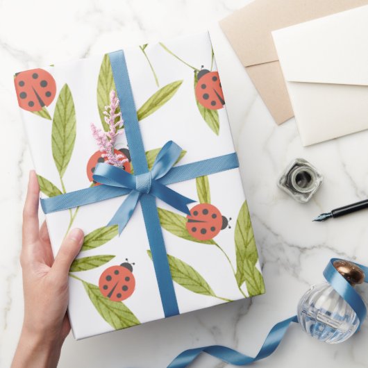 Little Love Bug Ladybug Leaf Wrapping Paper Cadeaupapier (Geschenken)