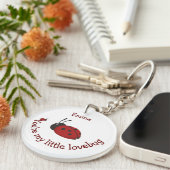 Little Lovebug Schattige Ladybug Quote Aangepaste  Sleutelhanger (Voorkant Rechts)