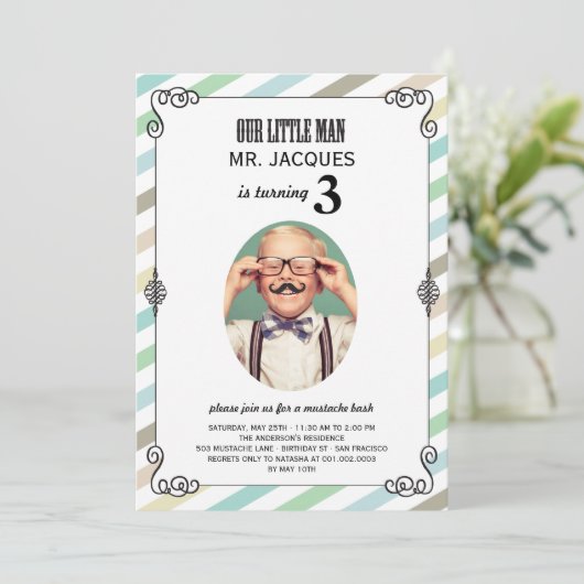 Little Man Mustache Bash Boy Invitation de fête d' (Debout devant)